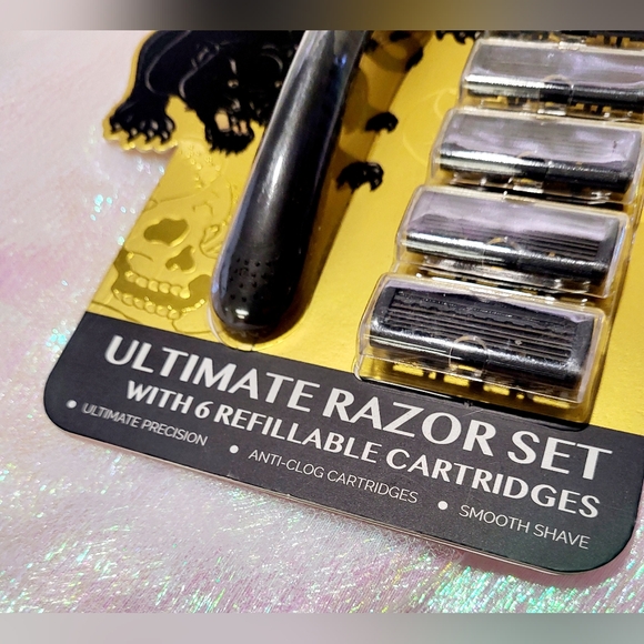 Ed Hardy bundle - Picture 6 of 10